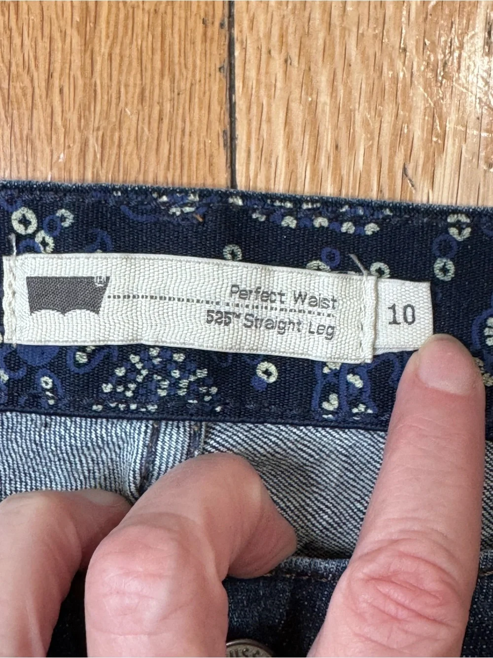 Levi's 525 Perfect Waist Straight-Leg Women’s Jeans 10